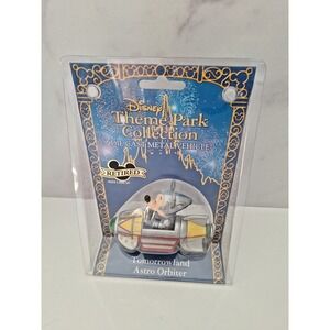 Walt Disney World Tomorrowland Astro Orbiter Mickey Mouse Metal Die Cast Toy NEW